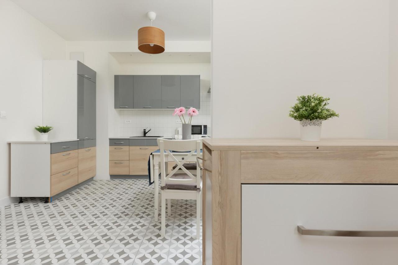 Warsaw Apartment Sierakowskiego By Noclegi Renters Exterior photo